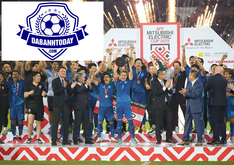 Thái Lan nâng cúp vô địch AFF Cup 2022 Thái Lan nâng cúp vô địch AFF Cup 2022