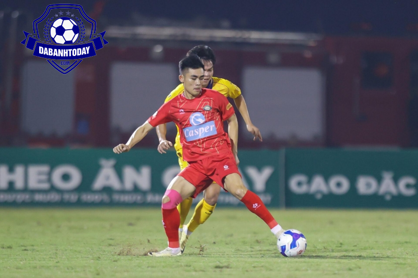 “Cầu Thủ Nhận Án Cấm Thi Đấu Trong Ngày Khai Mạc V-League”