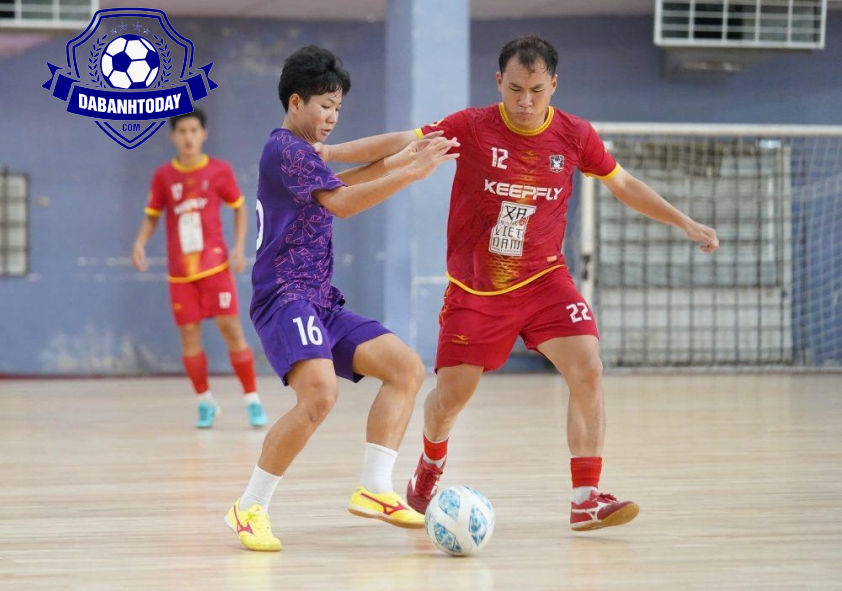 ĐT futsal nữ Việt Nam hòa CLB futsal nam Xạ Store